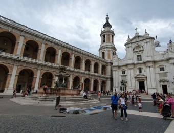Natividade de Nossa Senhora: Lâmpada pela Paz é acesa no Santuário da Santa Casa de Loreto