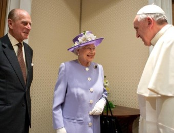 O pesar do Papa: Elizabeth, um exemplo de devoção ao dever